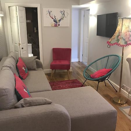 2 Bed, Ground Floor Bijou Georgian City Apartment Bath Zewnętrze zdjęcie