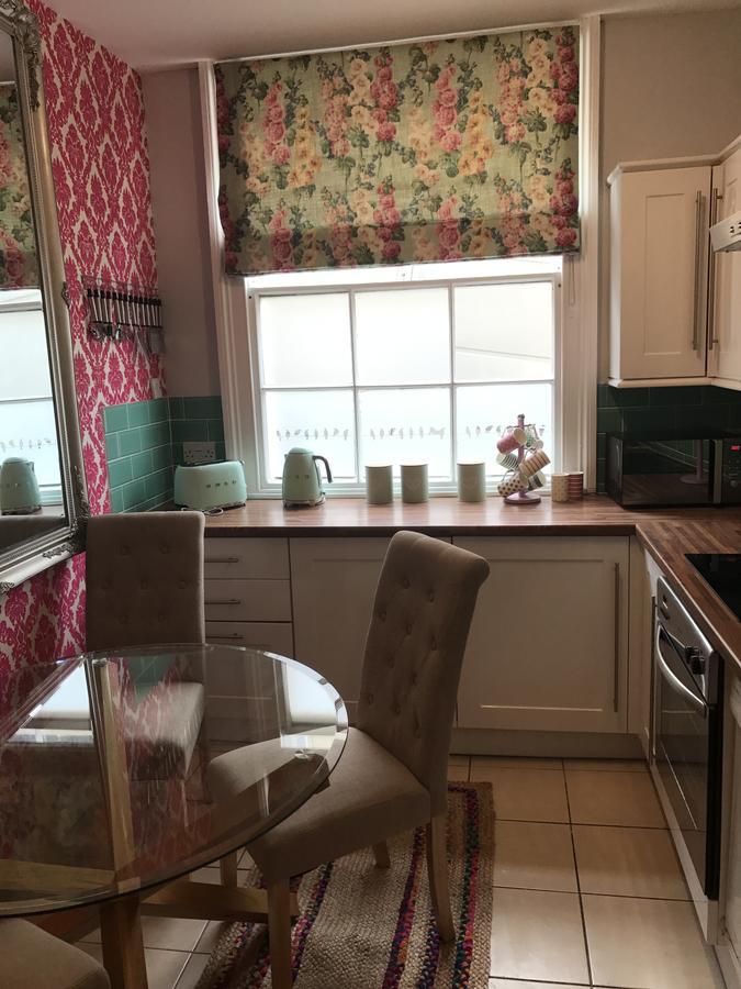 2 Bed, Ground Floor Bijou Georgian City Apartment Bath Zewnętrze zdjęcie