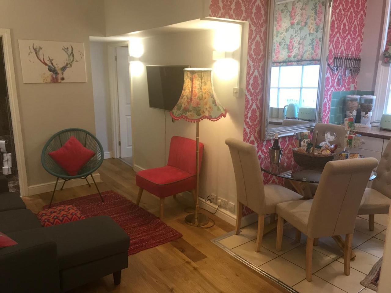 2 Bed, Ground Floor Bijou Georgian City Apartment Bath Zewnętrze zdjęcie